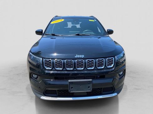 Certified 2024 Jeep Compass Limited AWD/4WD image 13