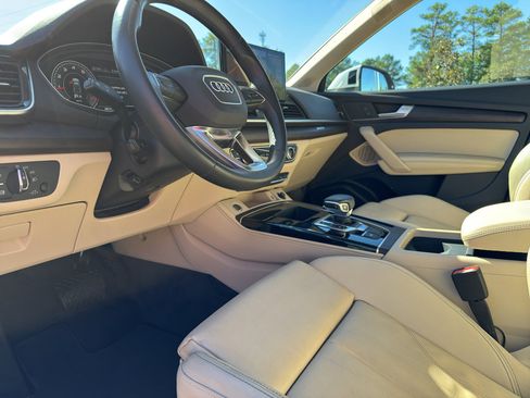 Used 2024 Audi Q5 2.0T Premium Plus image 23