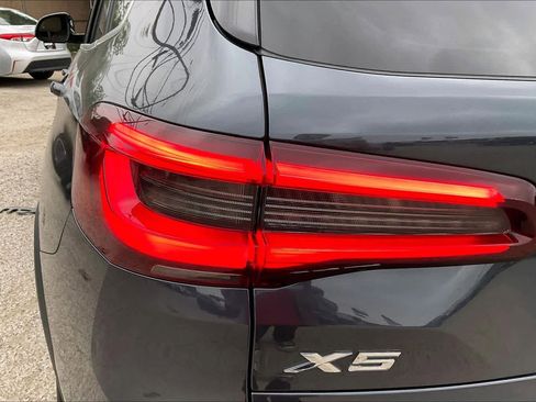 Used 2022 BMW X5 sDrive40i w/ Parking Assistance Package RWD image 29