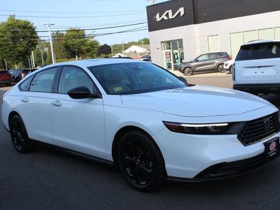 Used 2025 Honda Accord SE