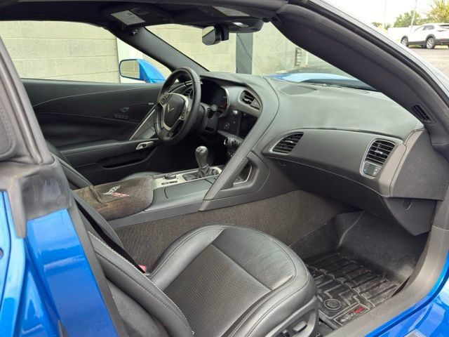 Used 2014 Chevrolet Corvette Stingray Convertible w/ 3LT Preferred Equipment Group RWD image 8