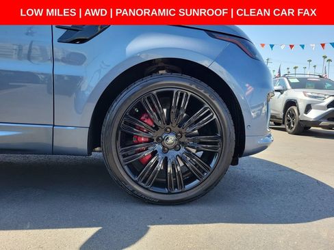 Used 2019 Land Rover Range Rover Sport HSE Dynamic AWD/4WD image 9