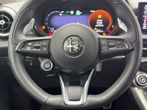 New 2024 Alfa Romeo Tonale Veloce AWD/4WD image 17