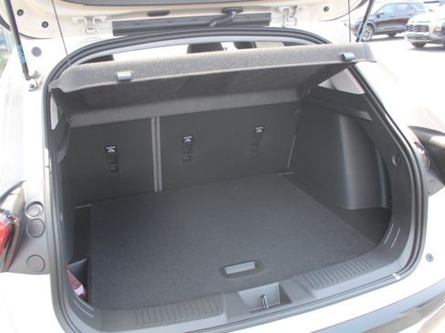New 2026 Chevrolet Trax ACTIV w/ Driver Confidence Package FWD image 18