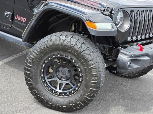 Used 2021 Jeep Wrangler Unlimited Rubicon AWD/4WD image 9