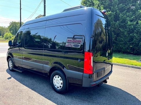 Used 2019 Mercedes-Benz Sprinter 2500 image 8