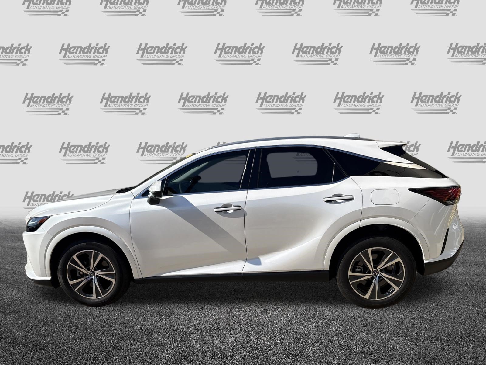 Used 2024 Lexus RX 350 Premium w/ Convenience Package FWD image 7