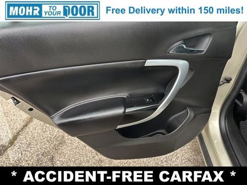 Used 2016 Buick Regal Premium w/ Driver Confidence Package #1 image 32