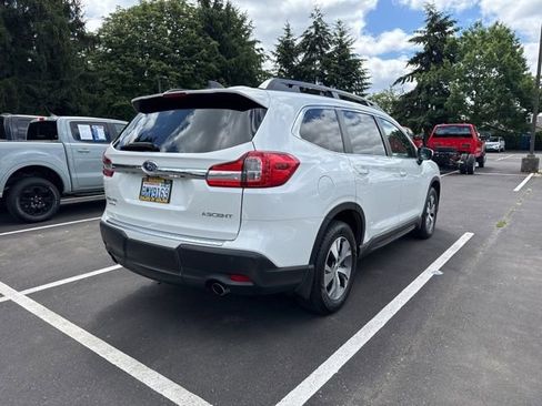 Used 2019 Subaru Ascent Premium w/ Popular Package #2A AWD/4WD image 3