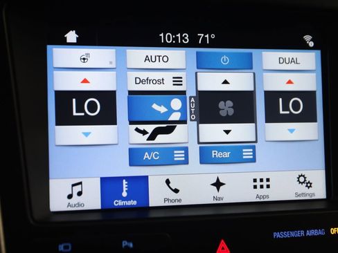 Used 2017 Ford Explorer Sport w/ Equipment Group 401A AWD/4WD image 9
