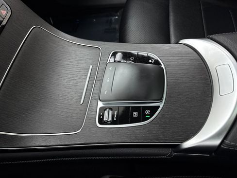 Used 2020 Mercedes-Benz GLC 300 4MATIC w/ AMG Line image 31