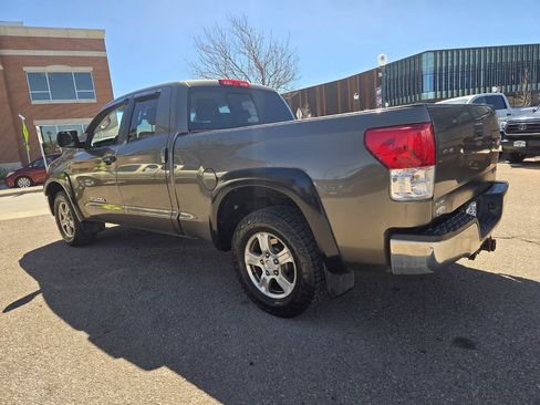 Used 2011 Toyota Tundra 4x4 Double Cab w/ Tow Pkg image 7