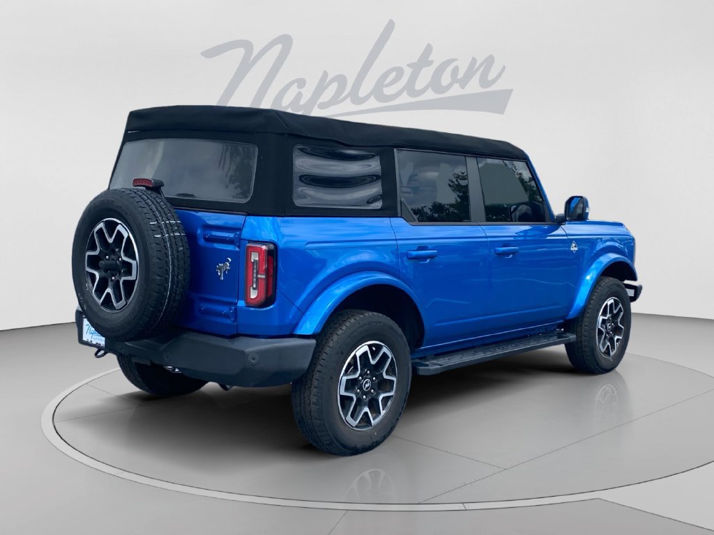 Used 2024 Ford Bronco Outer Banks AWD/4WD image 6