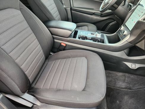 Used 2024 Ford Edge SE AWD/4WD image 14