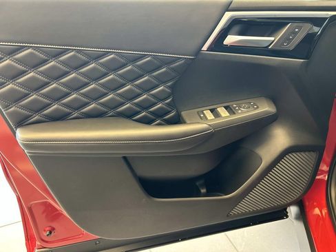 New 2026 Nissan Rogue Platinum AWD/4WD image 18