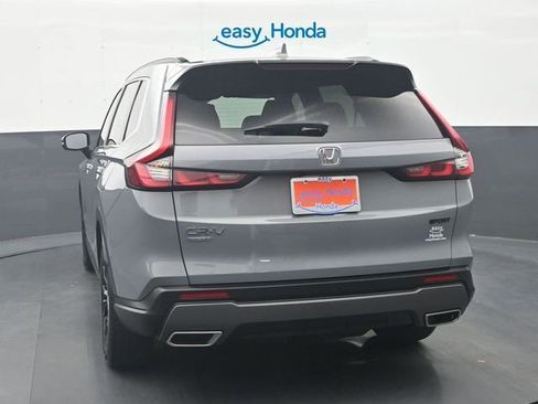 Used 2025 Honda CR-V Sport image 6