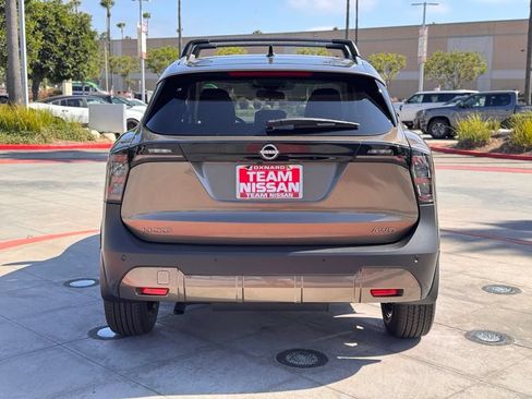 New 2026 Nissan Kicks SV AWD/4WD image 7