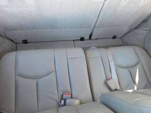 Used 2005 Chevrolet Tahoe LT w/ LT Preferred Equipment Group AWD/4WD image 14