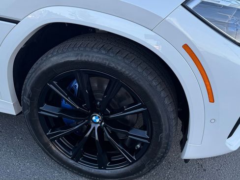 Used 2023 BMW X6 xDrive40i w/ Executive Package image 12