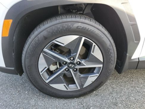 Certified 2025 Hyundai Tucson SEL FWD image 9
