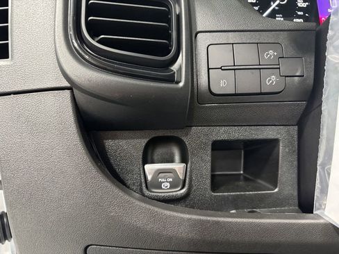 New 2024 RAM ProMaster 3500 w/ Convenience Group FWD image 13