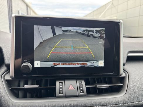 Used 2025 Toyota RAV4 XLE Premium FWD image 25
