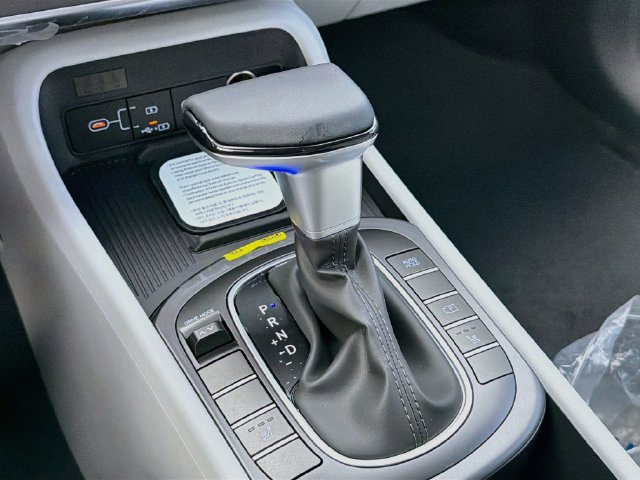 New 2027 Hyundai Kona SEL Sport FWD image 16