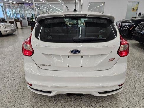 Used 2013 Ford Focus ST FWD image 5