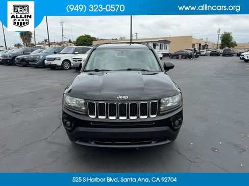 Used 2015 Jeep Compass Sport w/ Power Value Group FWD image 2