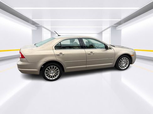 Used 2007 Mercury Milan Premier FWD image 3
