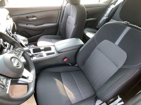 New 2025 Nissan Sentra SV image 13