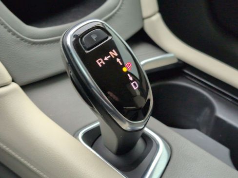 Used 2017 Cadillac XT5 Premium Luxury image 27