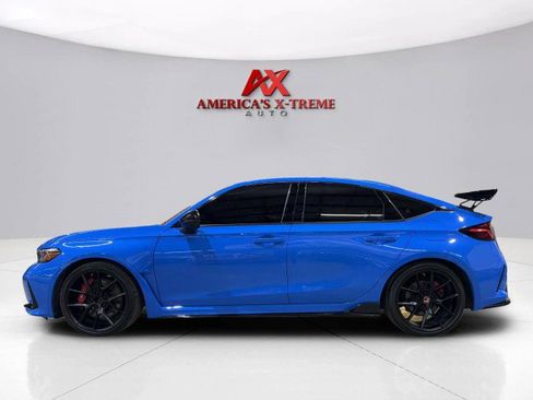 Used 2023 Honda Civic Type R image 4
