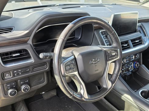 Used 2022 Chevrolet Tahoe Z71 image 11