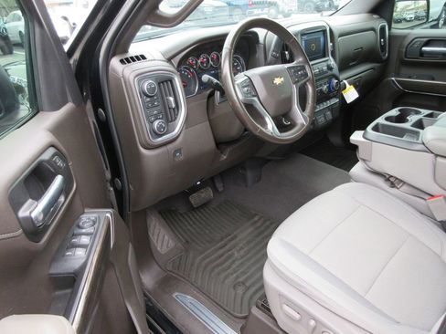 Certified 2021 Chevrolet Silverado 1500 LT w/ Bed Protection Package image 15