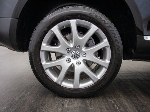 Used 2008 Volkswagen Touareg V10 TDI image 44