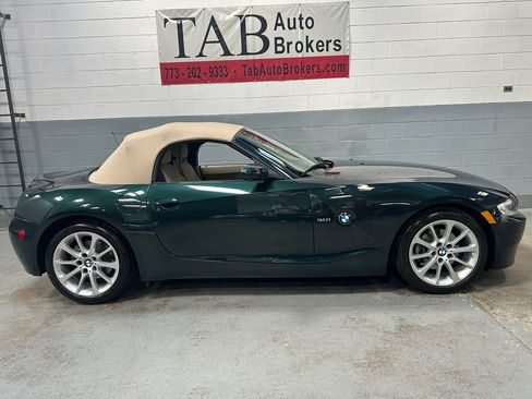Used 2008 BMW Z4 3.0i image 9