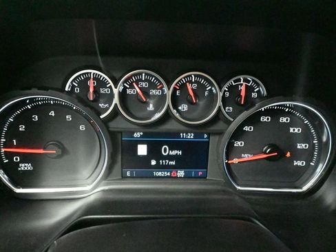 Used 2021 Chevrolet Suburban Z71 w/ Rear Media and Nav Package image 32