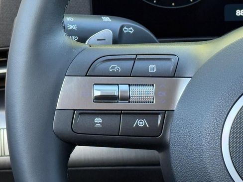 New 2026 Hyundai Kona Limited FWD image 19