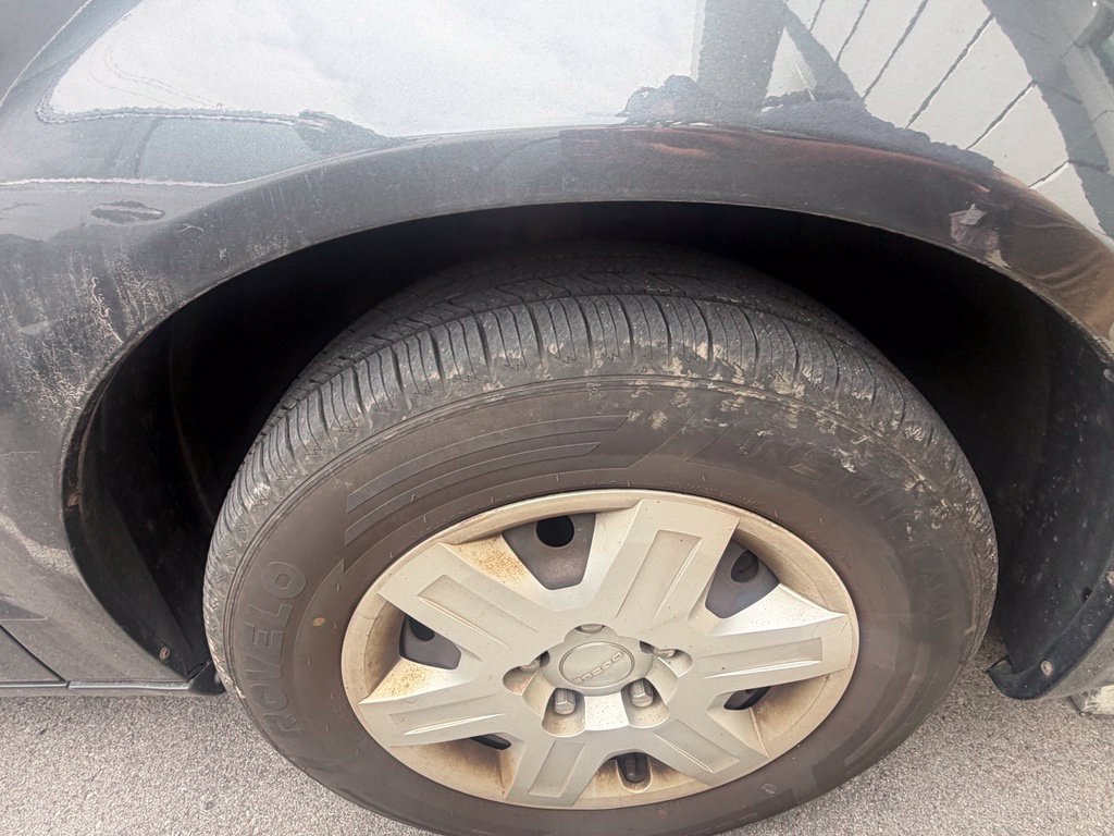 Used 2012 Dodge Grand Caravan SE FWD image 6