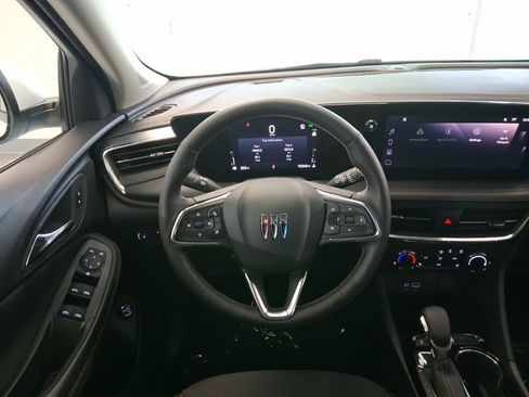 Used 2025 Buick Encore GX Preferred w/ Comfort Package AWD/4WD image 17