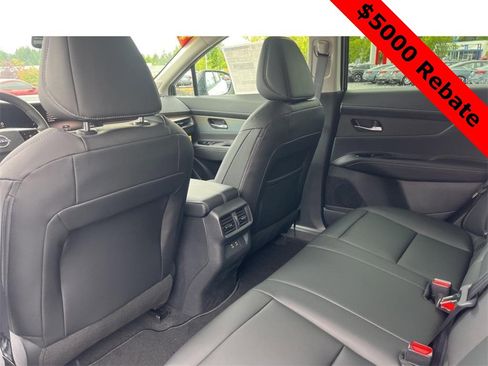 New 2025 Nissan Murano SL image 18