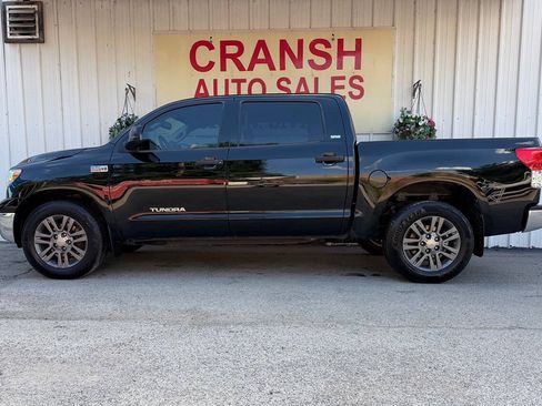 Used 2013 Toyota Tundra 2WD CrewMax w/ SR5 Pkg image 6