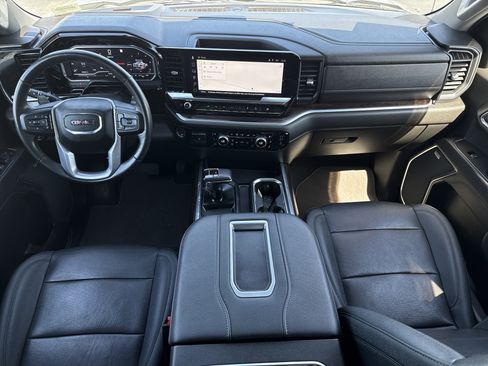 Used 2022 GMC Sierra 1500 SLT w/ SLT Premium Plus Package image 29