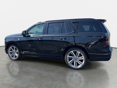 Used 2025 Cadillac Escalade Sport Platinum w/ LPO, Floor Liner Package AWD/4WD image 3