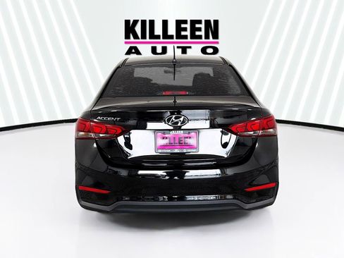 Used 2020 Hyundai Accent SE FWD image 3