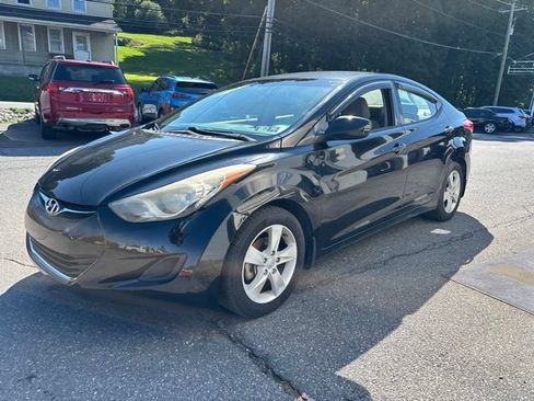 Used 2013 Hyundai Elantra GLS FWD image 3