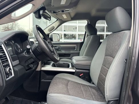 Used 2016 RAM 1500 Classic SLT image 6