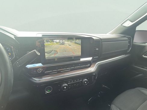 Certified 2024 Chevrolet Silverado 1500 LT image 22