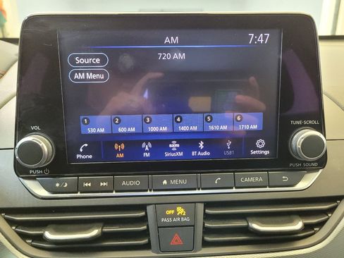 Used 2023 Nissan Altima 2.5 SR image 25